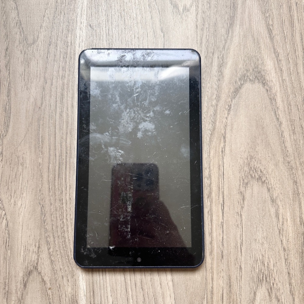 Onn 7 Inch Android Tablet 8GB Storage WiFi Dark Blue for parts